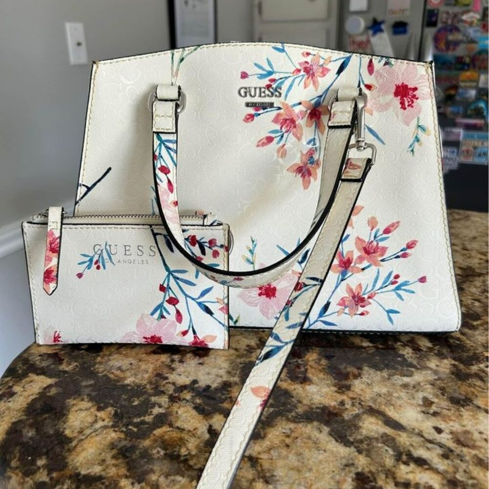 Guess White Floral Cross Body Bag with matching coin pouch